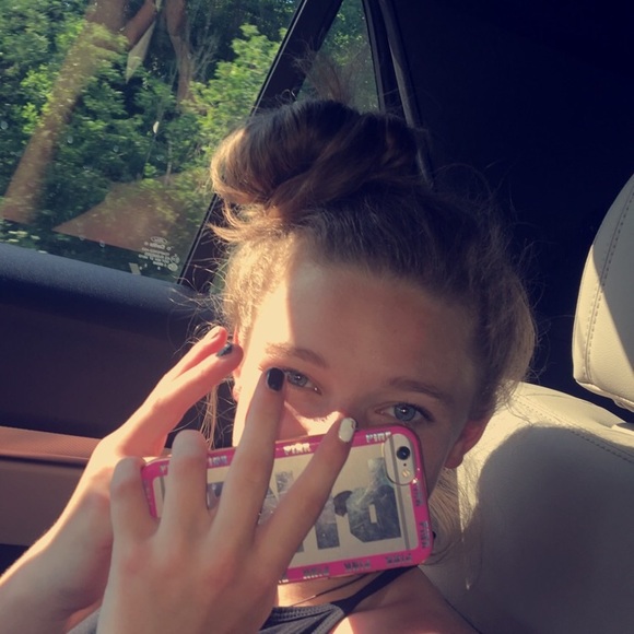 Meet your Posher, Camy - Picture 1 of 1